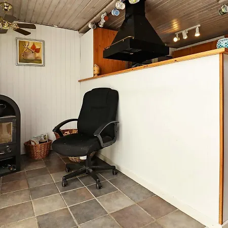 Tatil Evi Holiday Iv *