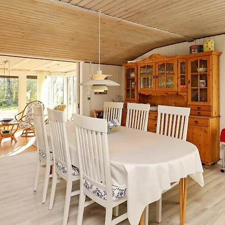 Holiday Iv Tatil Evi
